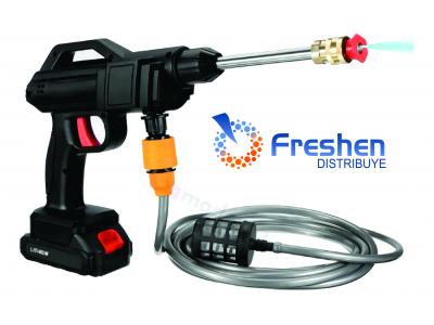 Hidro lavadora a Batería Cooltech  110 W   con Picos intercambiables